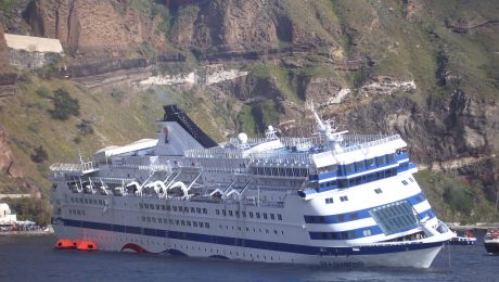 santorini-sea-diamond