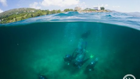 Diving with the aim to survey and understand better our seas